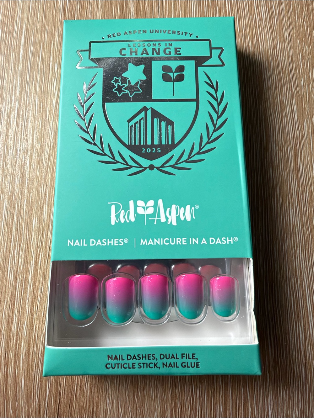Red Aspen - Caldas Lessons In Change - Press On Nails Kit - NEW! Pink Ombré